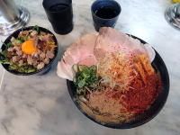 京都　ラーメン　とことんとりコトコト東寺　とことんハーフセット　名物　肉玉丼付き